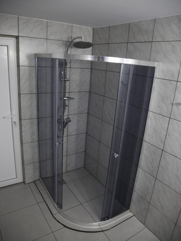 Vila Victoria Râmnicu Vâlcea Eksteriør billede